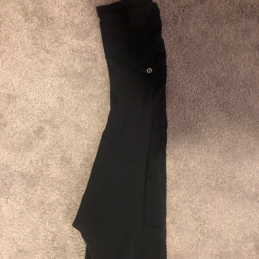 Lululemon Black Cropped Leggings